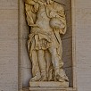 Foto: Statua del Chiostro dei Benefattori  - I Chiostri  (Cassino) - 22